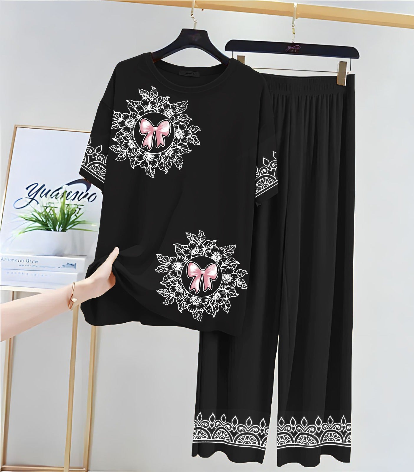 Feminine Bow & Floral Lounge Set