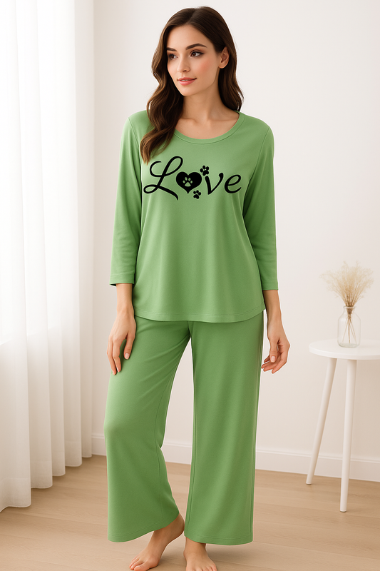 Green Love Paw Printed Pajama Set - Women's Sleepwear