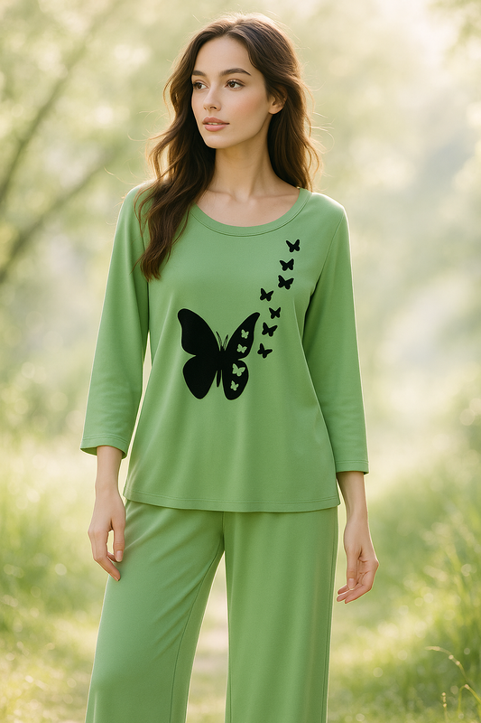 Green Flying Butterflies Printed Pajama Set - Women's Sleepwear