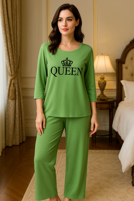 Green Queen Crown Printed Pajama Set - Royal Sleepwear