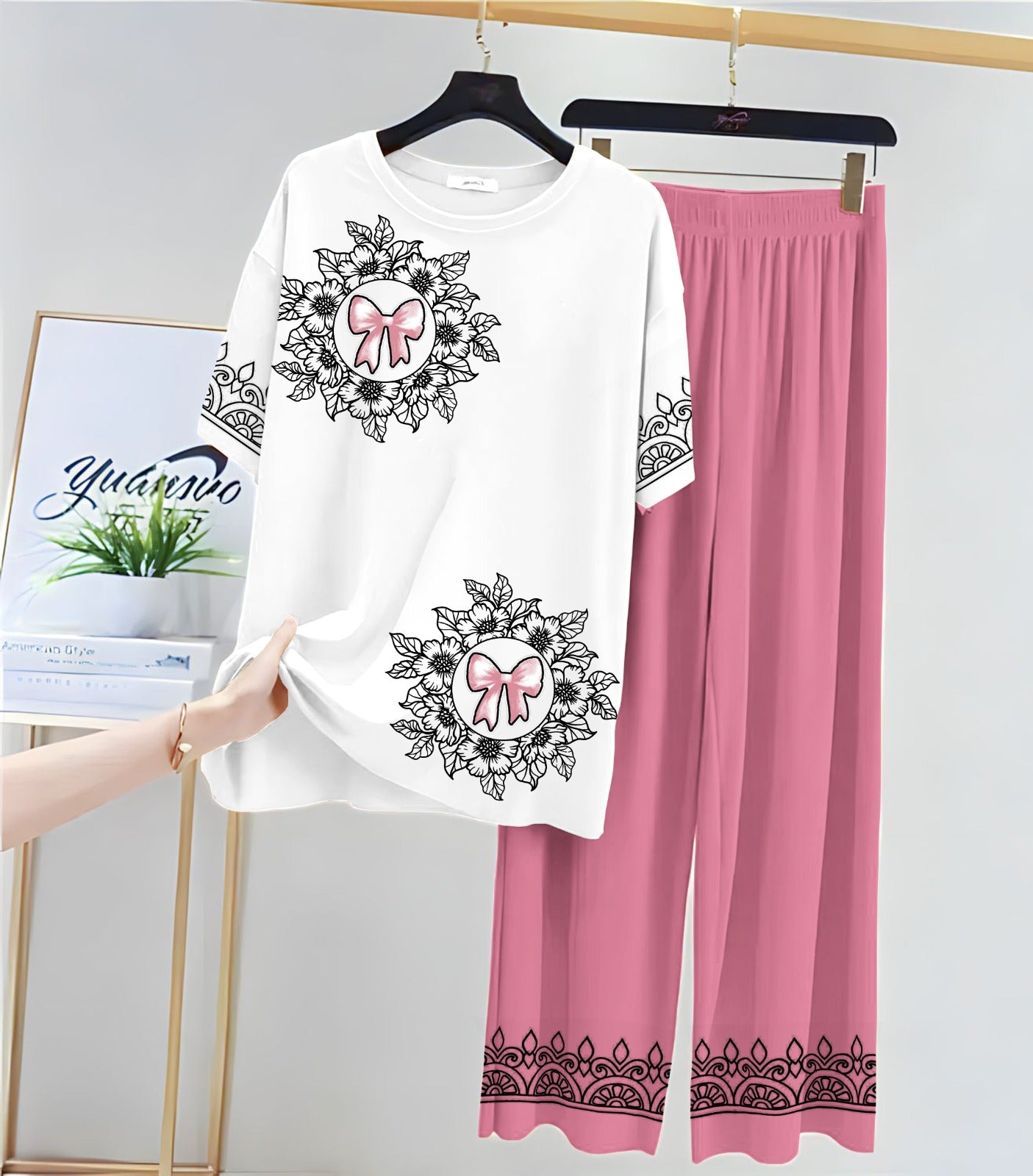 weet Bow & Floral Pattern Lounge Set