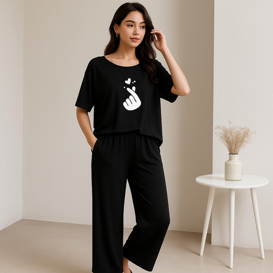 Black Finger Heart Printed Pajama Set - Women's Sleepwear
